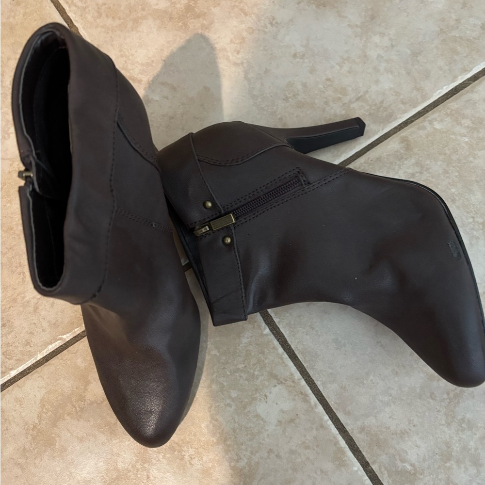 Elegant Black Women's Ankle Boots